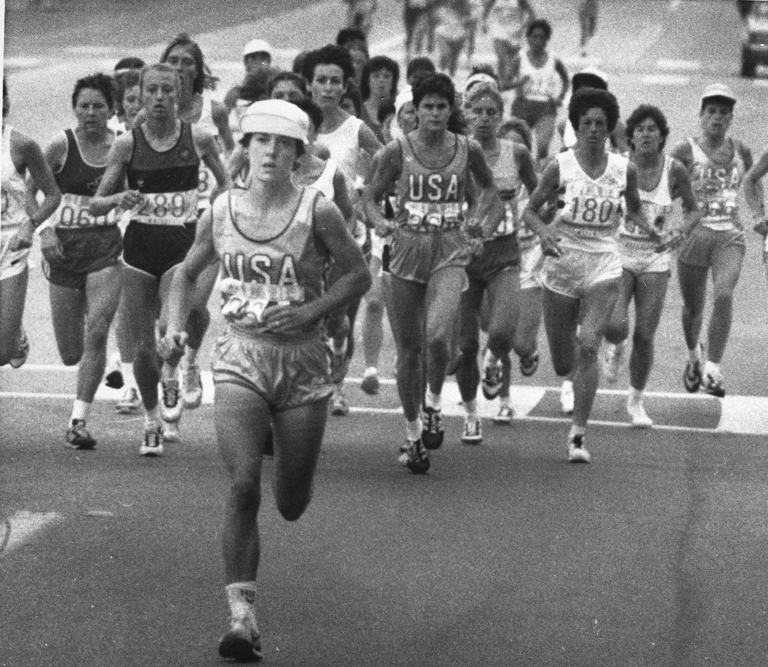 Joan Benoit Samuelson Olympic medal in marathon running Joan Benoit Samuelson Olympic medal in marathon running